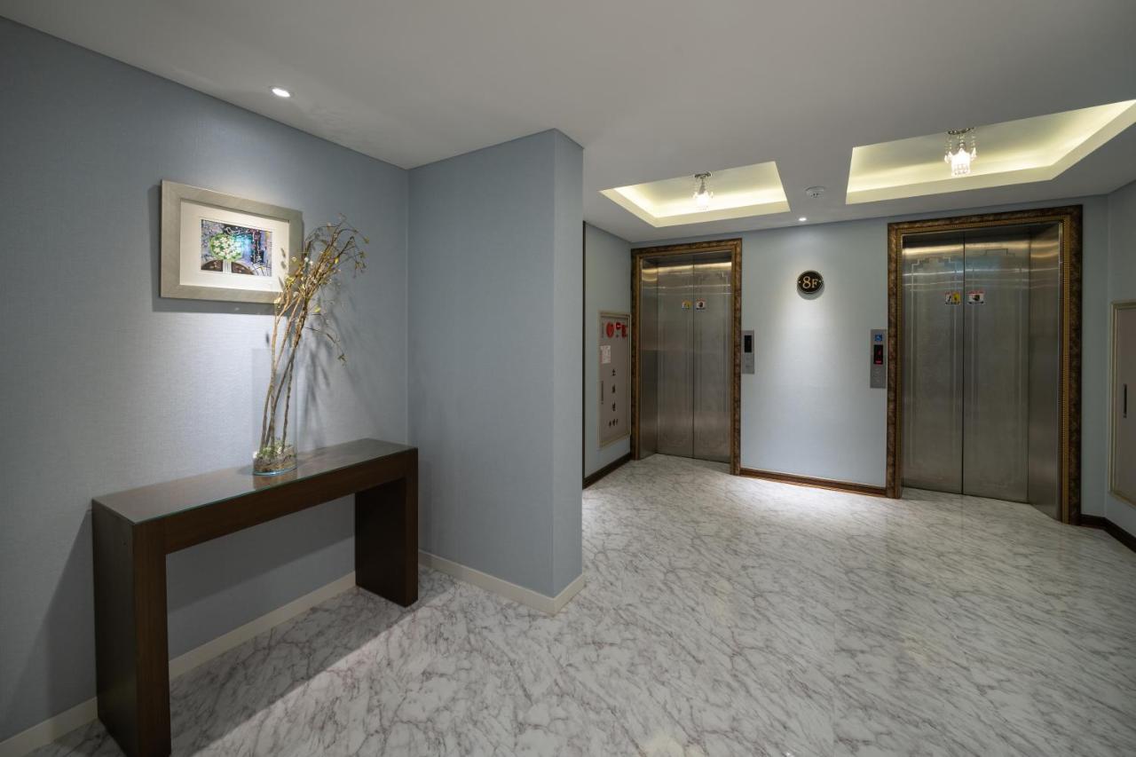Symphony Hotel Suwon Exterior foto